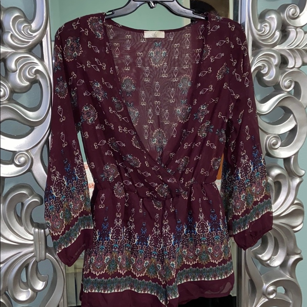 Romper - Picture 2 of 4